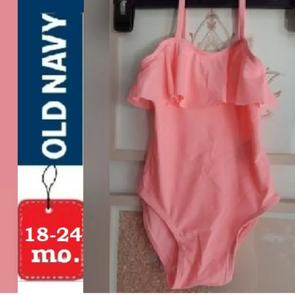 🎁 10/$25 ON one piece swimsuit, 12-18 months